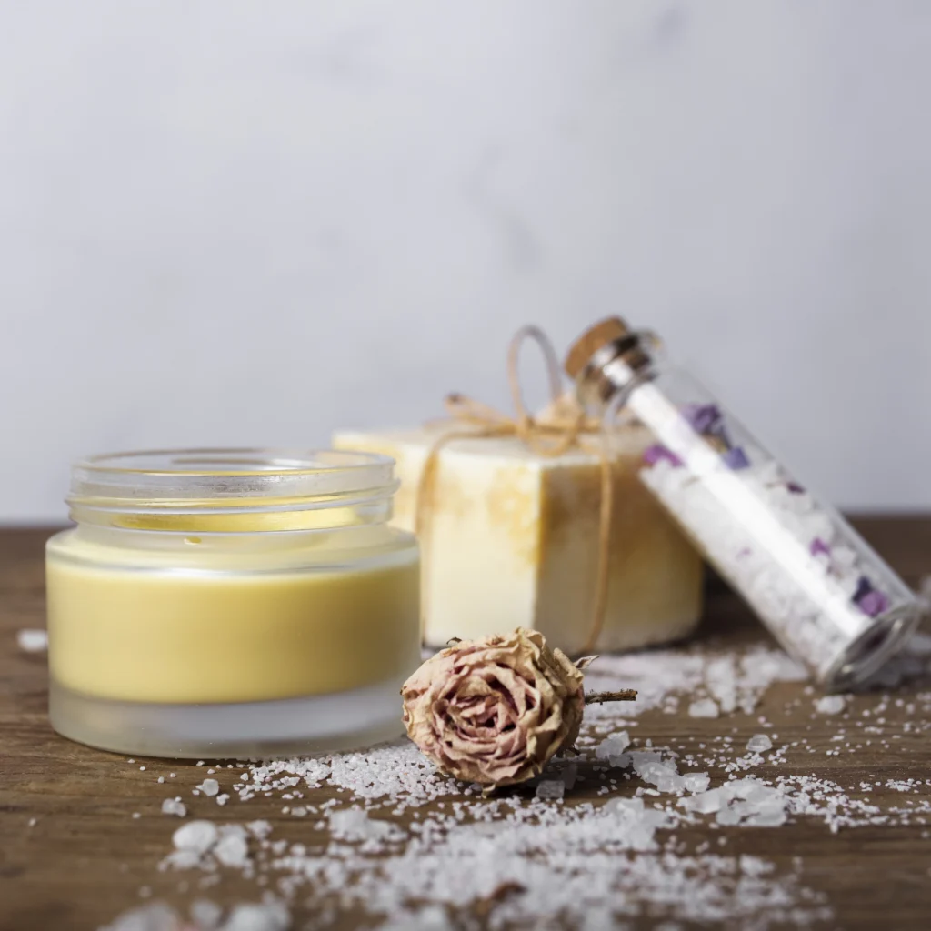 Wax Melts: The Modern Way to Fill Your Home with Beautiful Fragrance